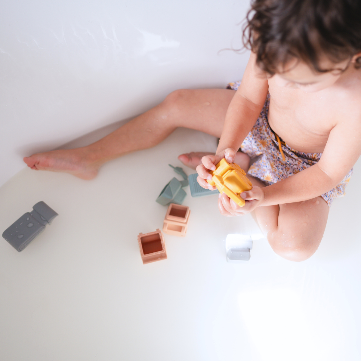 Bug + Bean | Construction Mold-Free Bath Toy Set