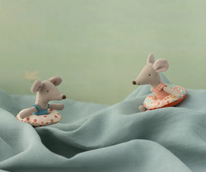 Maileg | Little Sister Beach Mouse