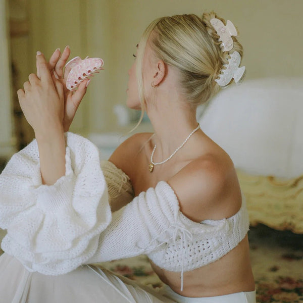 Sweetheart Hair Claw Clip In Pink Angel Food | Cosmopolitan Shop