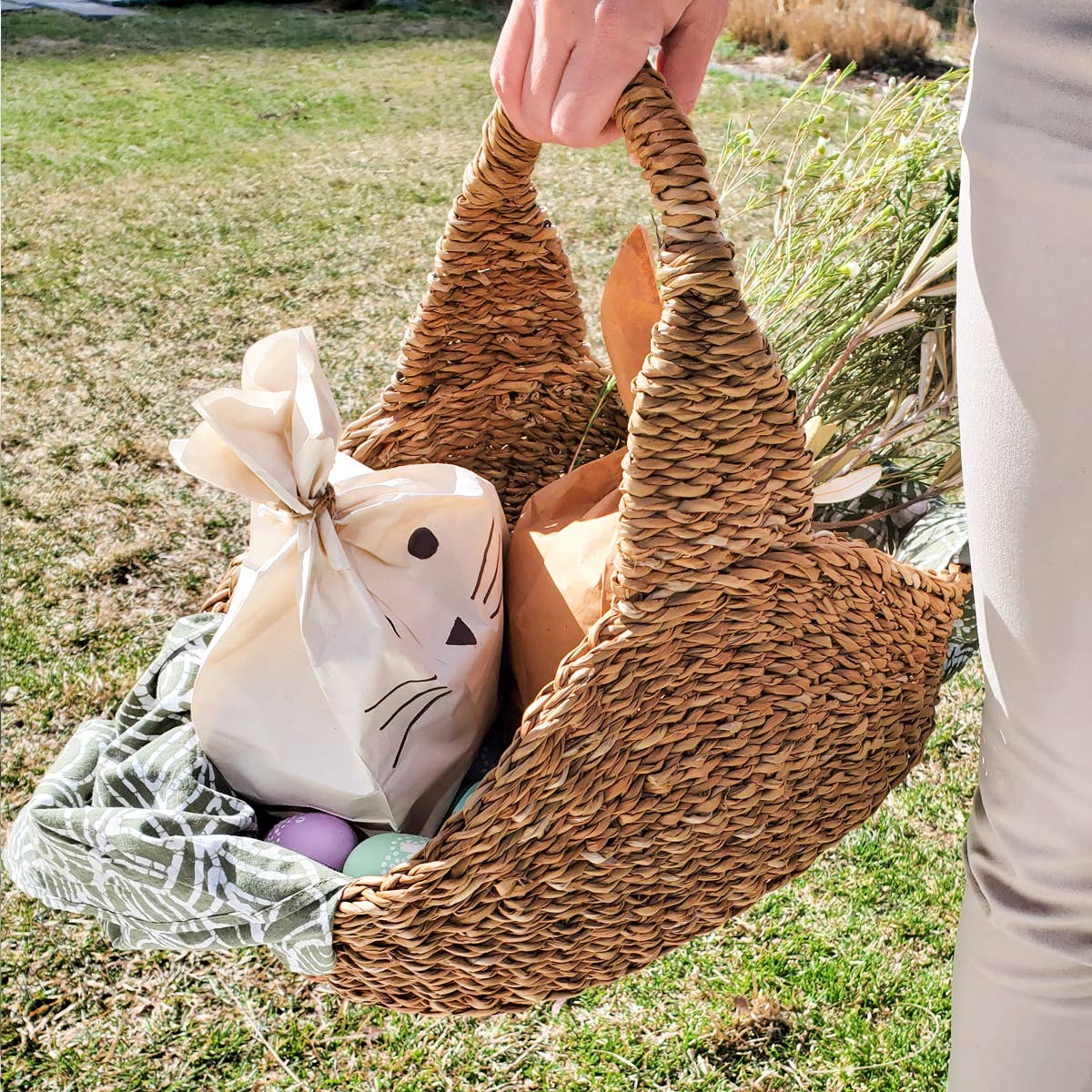 Savar Handwoven Picnic Basket - The Shop at Good Condition