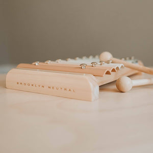 The side view of a Brooklyn neutral xylophone